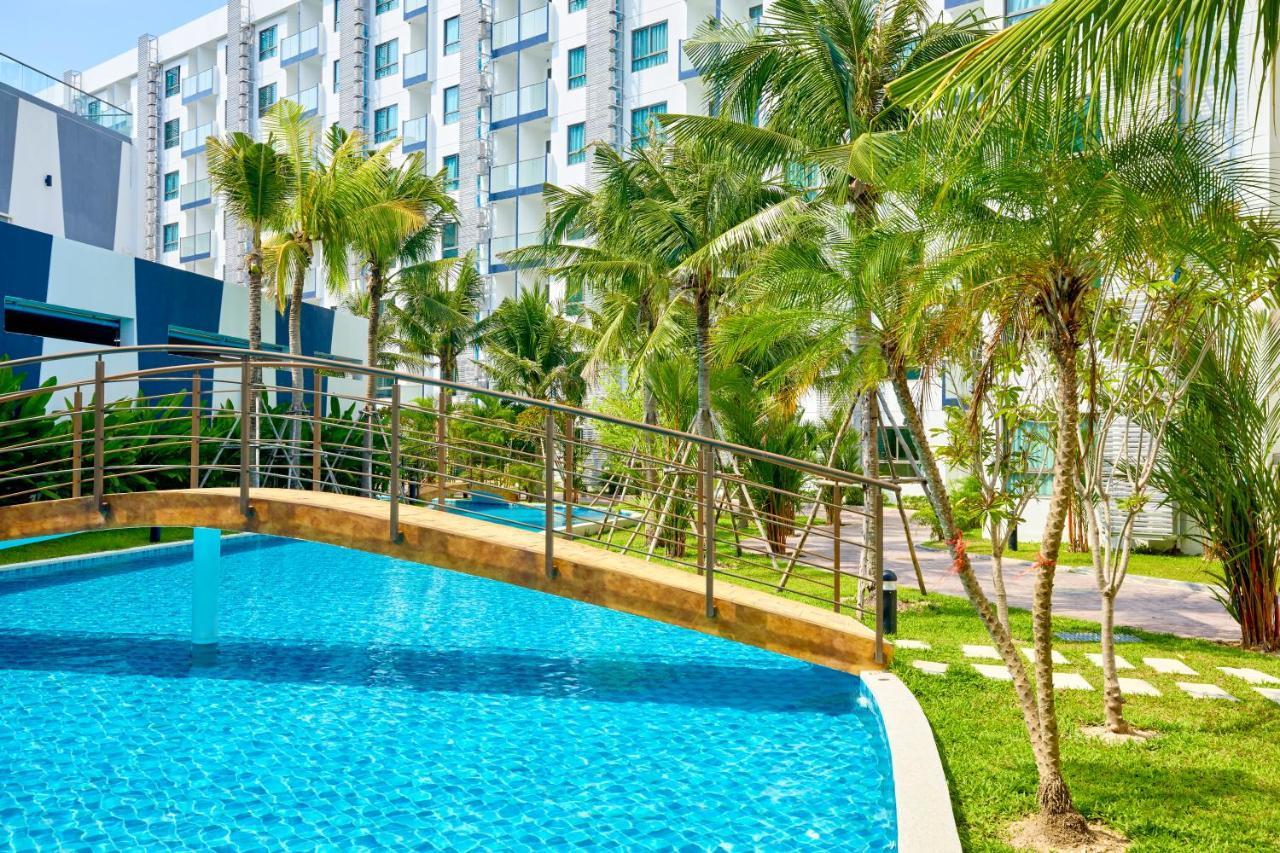 Arcadia Beach Resort Bytech Pattaya Exteriör bild